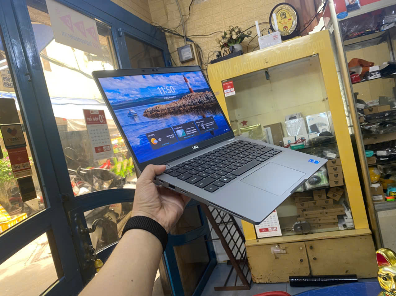 DELL LATITUDE 5320  I5 1145G7 16GB 256GB 13.3