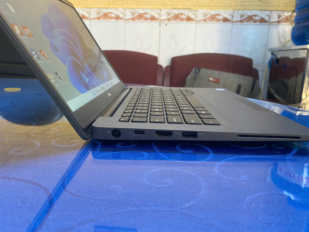 DELL LATITUDE 7300 I7 8665U 8GB 256GB 13.3"FHD