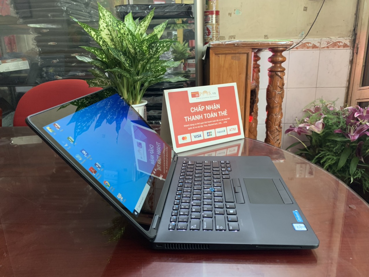 DELL LATITUDE E7470 I5 6300U 14” 2K CẢM ỨNG