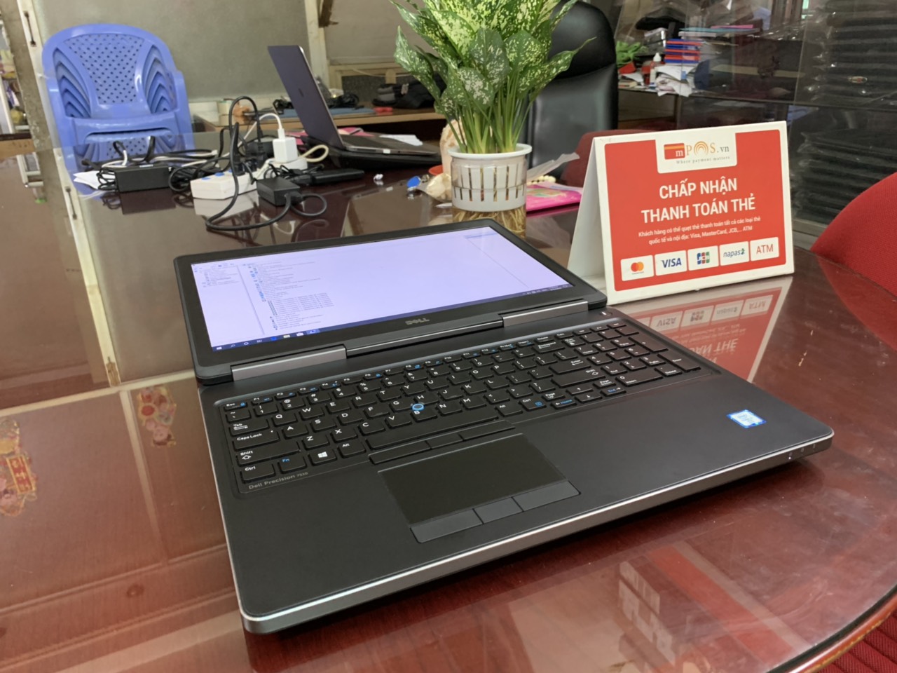 DELL PRECISION 7510 I7 6820HQ 8GB 256GB 15.6FHD