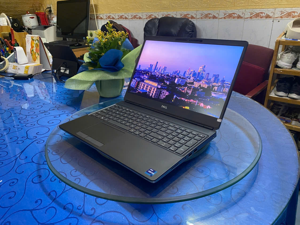 DELL PRECISION 7560 XEON 11855M 32GB 15.6
