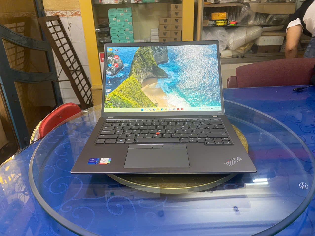 LENOVO THINKPAD T14S GEN 3 I7 1265U 16GB 512GB 14"FHD  Trang chủ Da