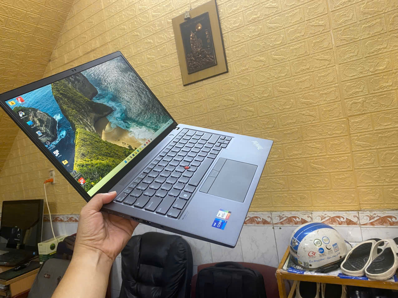 LENOVO THINKPAD T14S GEN 3 I7 1265U 16GB 512GB 14"FHD  Trang chủ Da
