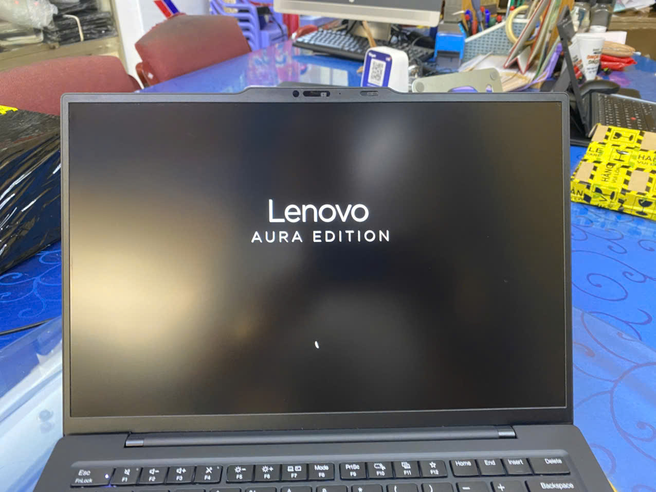 LENOVO THINKPAD X1 CARBON  GEN 13 I7 AURA EDITION ULTRA 7 258V 32GB