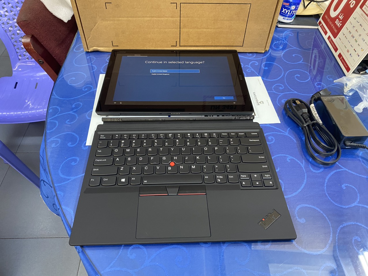 LENOVO X1 TABLET GEN 3 I5 8350U 8GB 256GB 13"QHD CẢM ỨNG WIN 1O USA