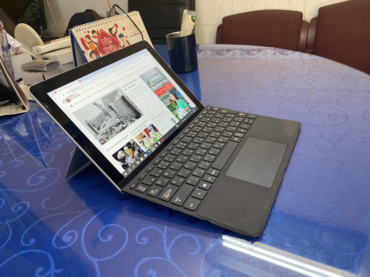 SURFACE GO INTEL 4415Y 8GB 128GB 10.1"2K CẢM ỨNG