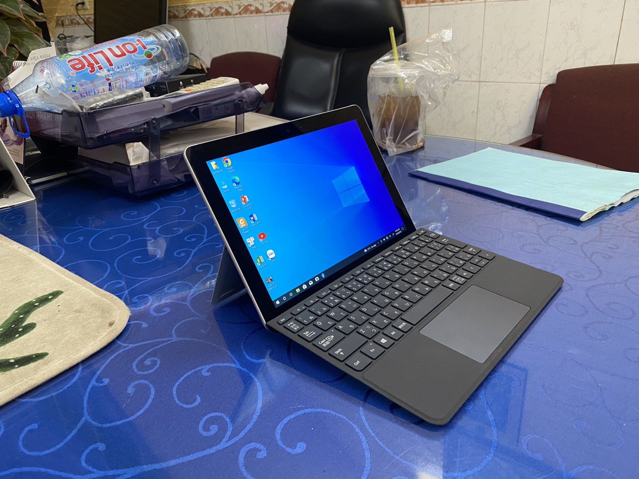 Surface Go Intel 4415Y RAM 8GB SSD 128GB 10.5"CẢM ỨNG 